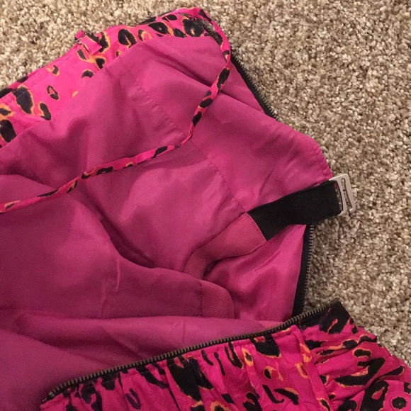 Size 4 Bubble Dress - Picture 4 of 6